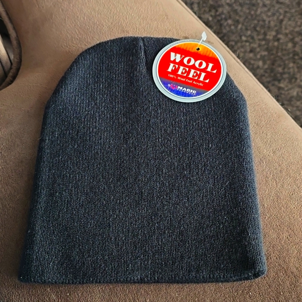 New Black Knit Cap (100% acrylic "Wool feel" by Magic Hat